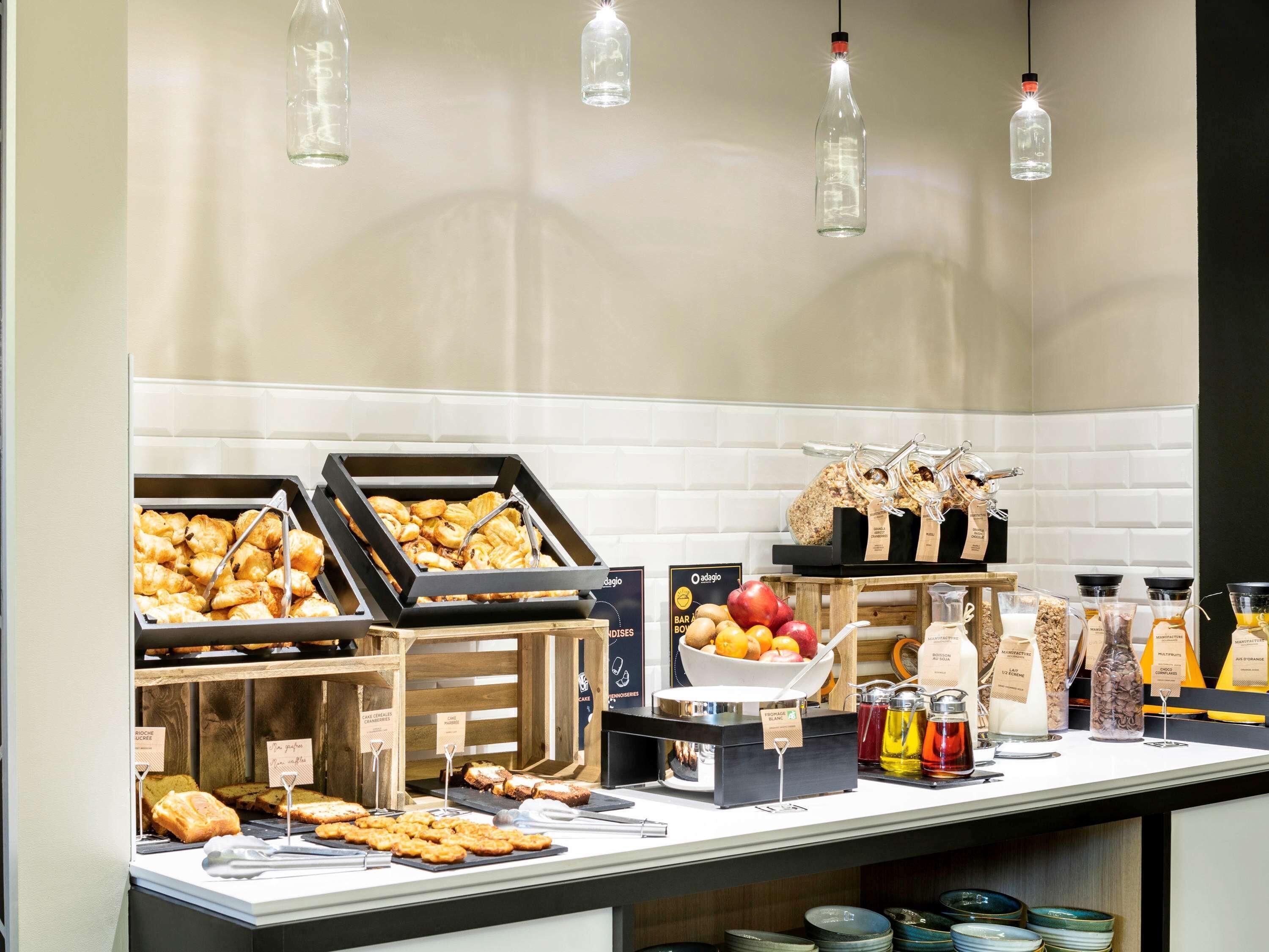 Adagio Centre Tour Eiffel 4* Paris