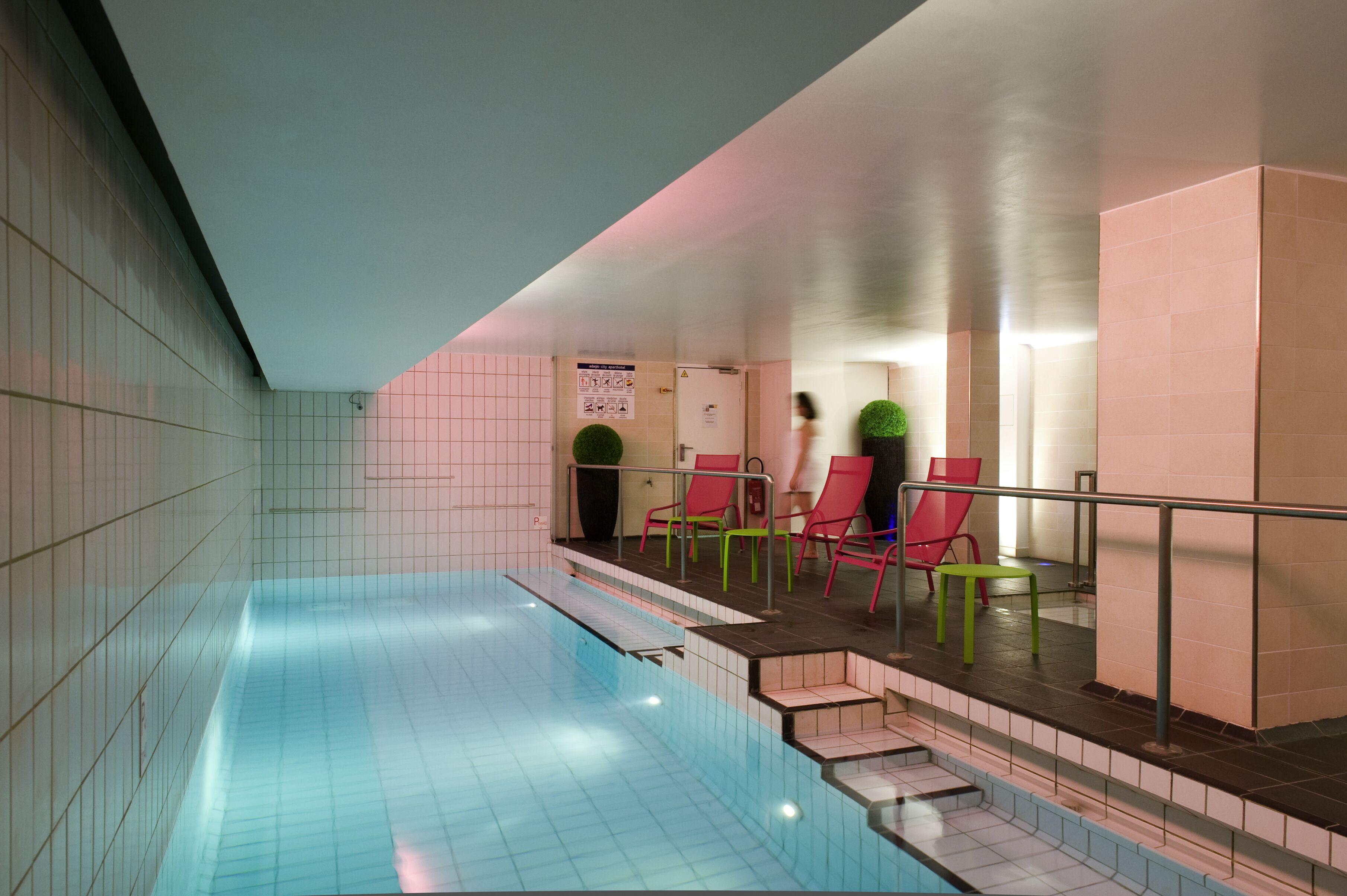 Adagio Centre Tour Eiffel Aparthotel 4*